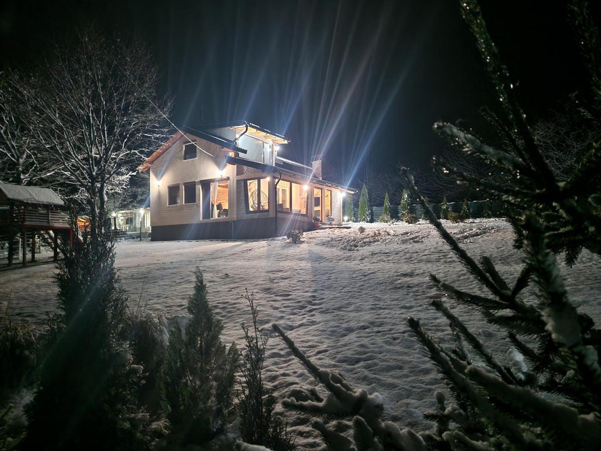 Mountain House Brutusi 17 Bjelasnica Trnovo Bih ภายนอก รูปภาพ