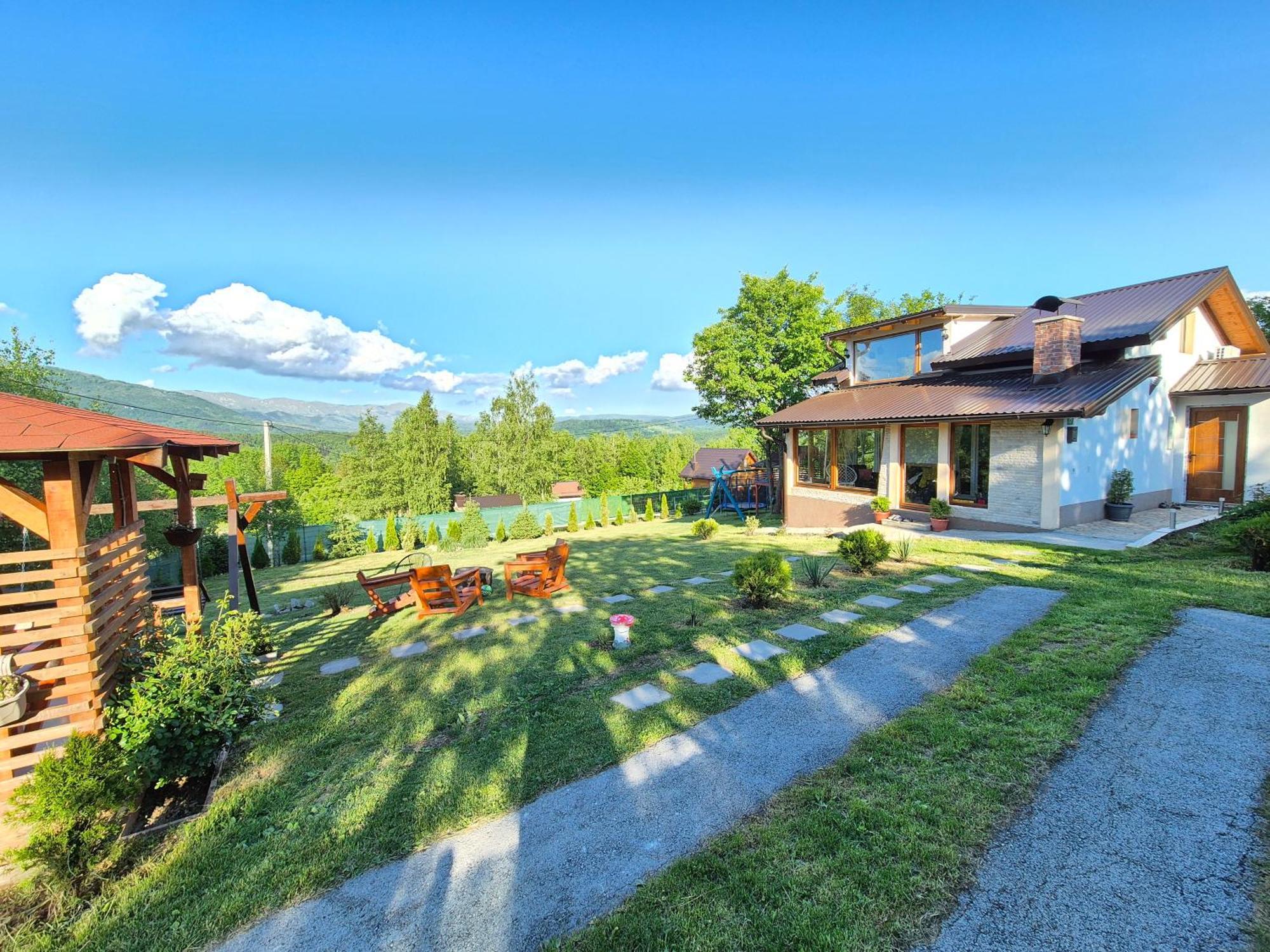 Mountain House Brutusi 17 Bjelasnica Trnovo Bih ภายนอก รูปภาพ